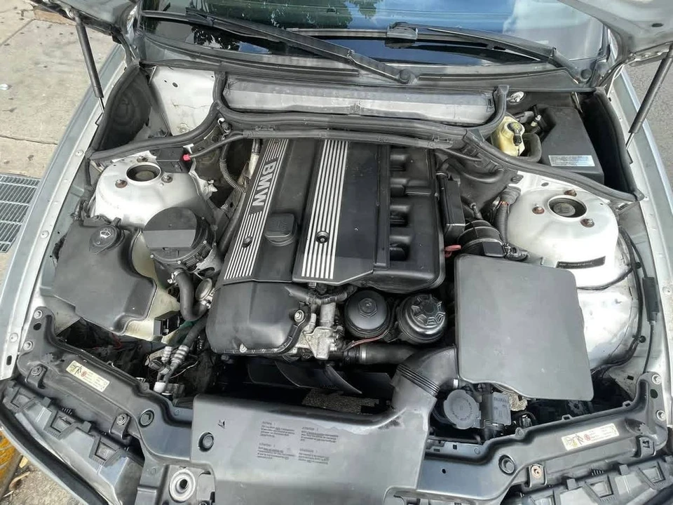 2001 BMW E46 330i & 330Ci - Image 20 of 24