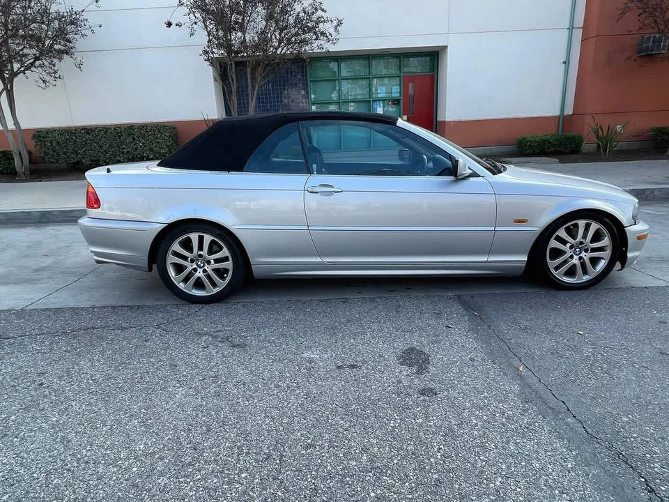 2001 BMW E46 330i & 330Ci - Image 10 of 24