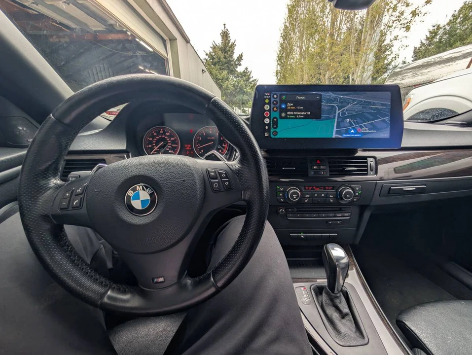 2011 BMW E93 335i Convertible - Image 12 of 15