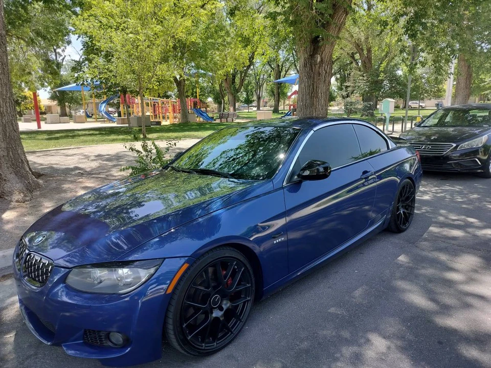 2011 BMW E93 335i Convertible - Image 11 of 11