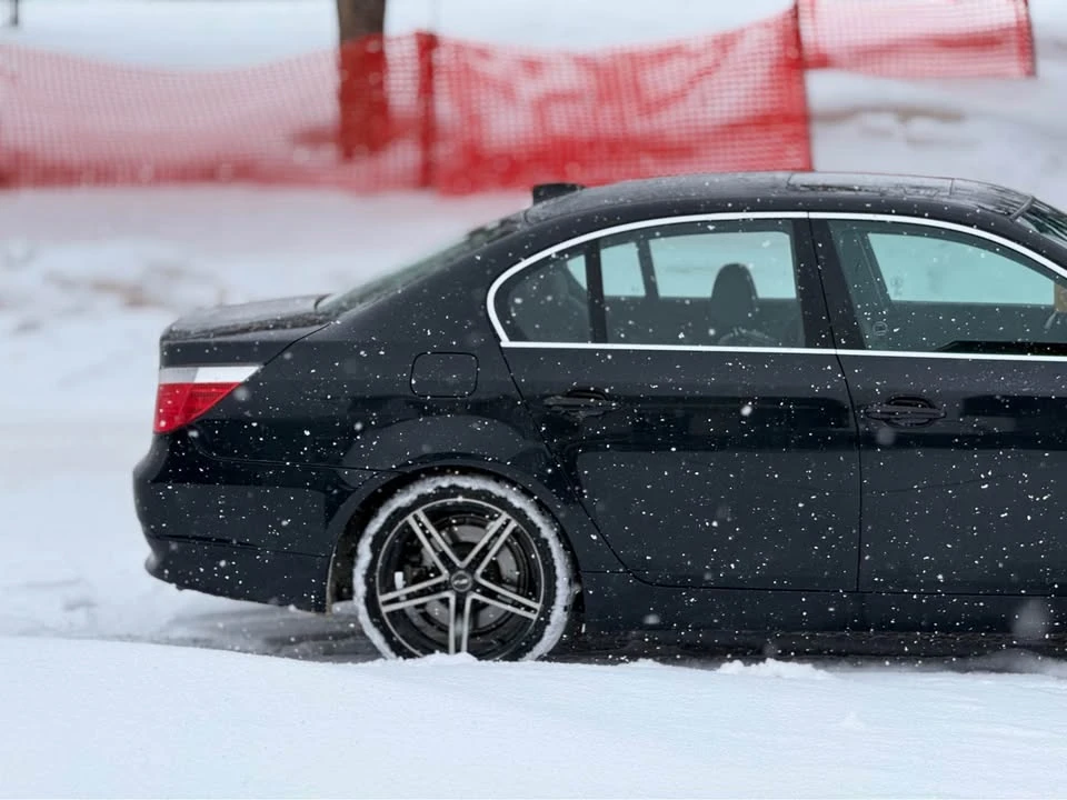 2006 BMW E60 5 Series Sedan - Image 2 of 4