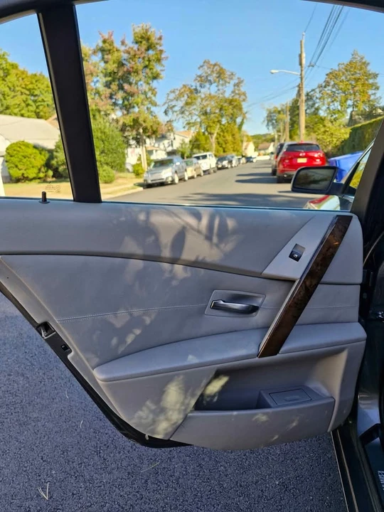 2006 BMW E60 5 Series Sedan - Image 6 of 9