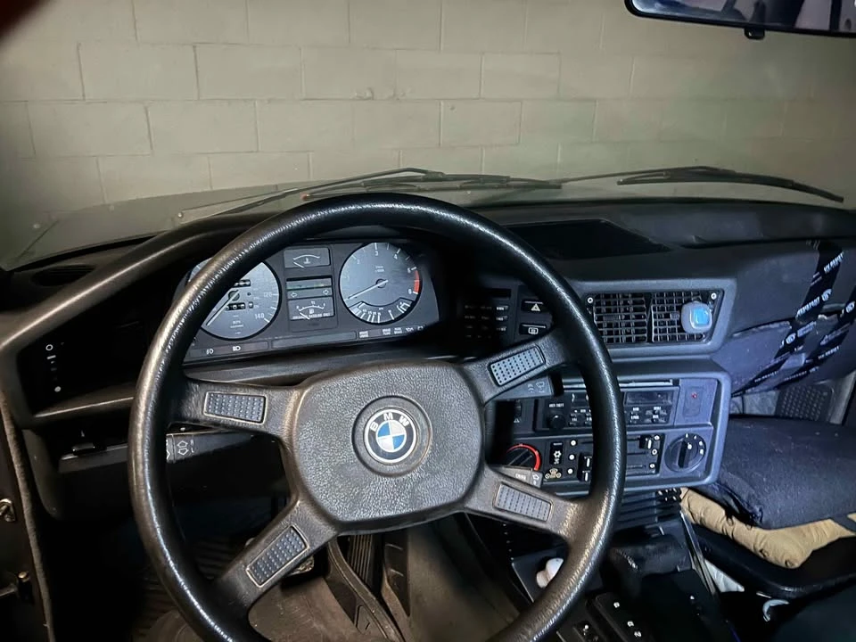 1989 BMW E28 5 Series - Image 9 of 10
