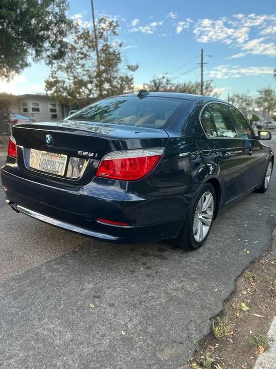 2009 BMW E60 5 Series Sedan - Image 6 of 14