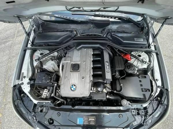 2007 BMW E60 5 Series Sedan - Image 16 of 21