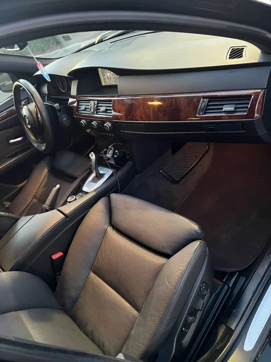 2010 BMW E60 5 Series Sedan - Image 7 of 11