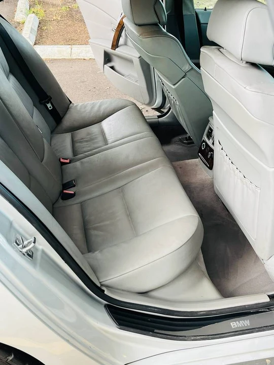 2007 BMW E60 5 Series Sedan - Image 4 of 6