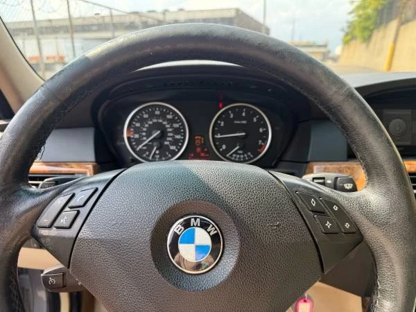 2009 BMW E60 5 Series Sedan - Image 9 of 10