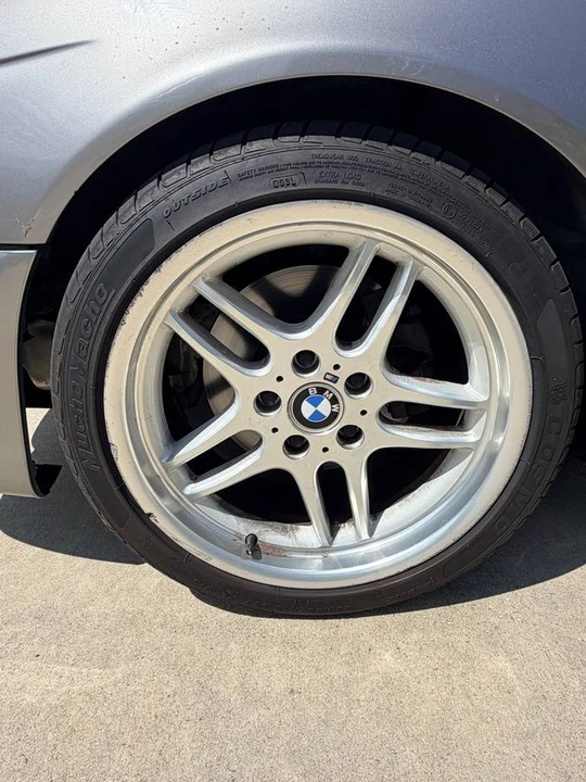 2003 BMW E39 540i - Image 14 of 15