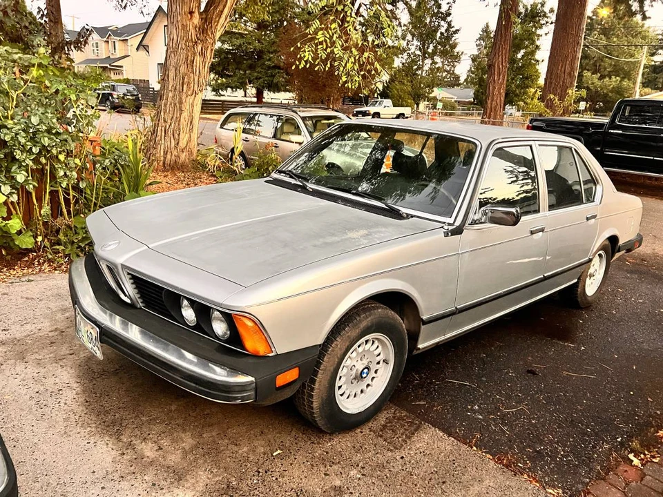 1987 BMW E23 7 Series - Image 2 of 22