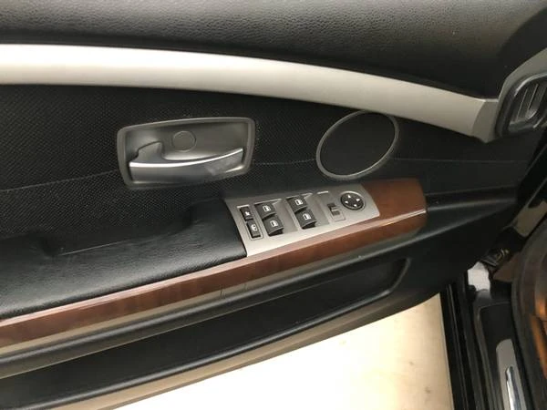 2004 BMW E65/E66 7 Series - Image 6 of 17