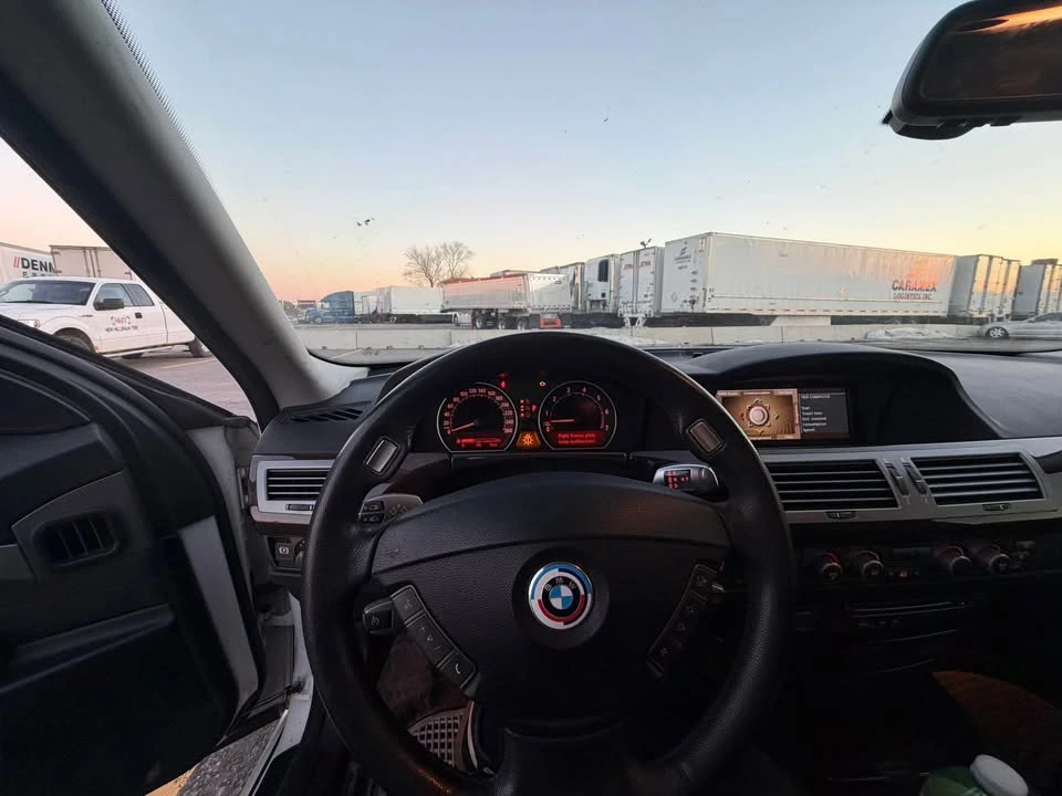 2008 BMW E65/E66 750i & 760i Sedan - Image 4 of 8