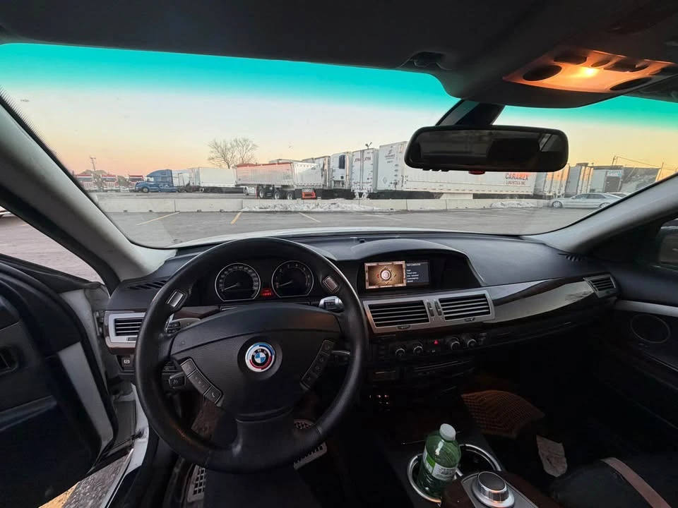 2008 BMW E65/E66 750i & 760i Sedan - Image 3 of 8