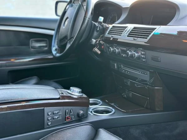 2008 BMW E65/E66 750i & 760i Sedan - Image 10 of 13