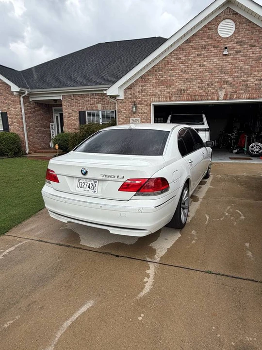 2007 BMW E65/E66 750i & 760i Sedan - Image 2 of 6