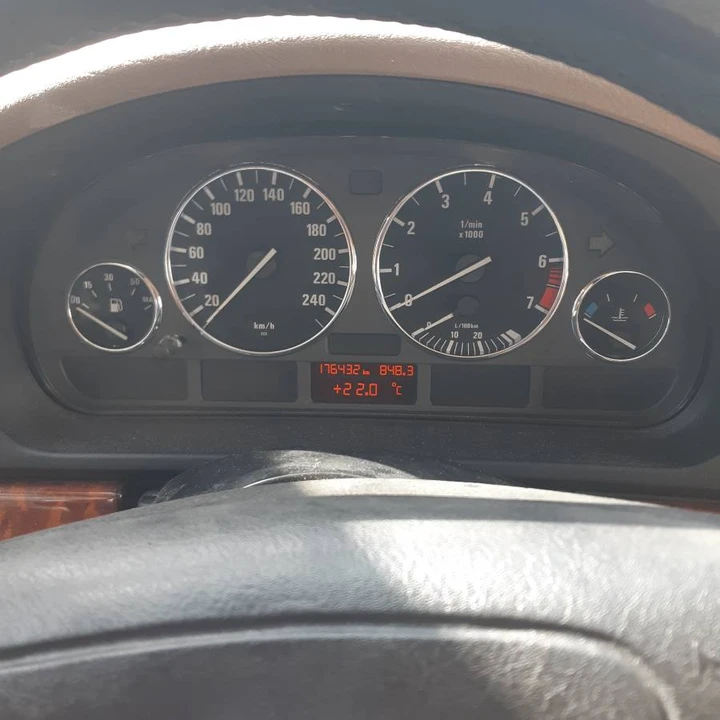 1998 BMW E39 5 Series - Image 13 of 14