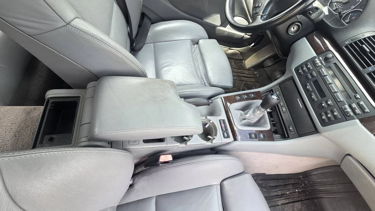 2004 BMW E46 330i & 330Ci - Image 19 of 21