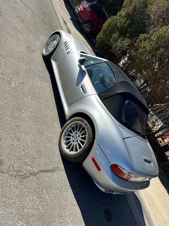 2001 BMW Z3 Roadster - Image 3 of 4