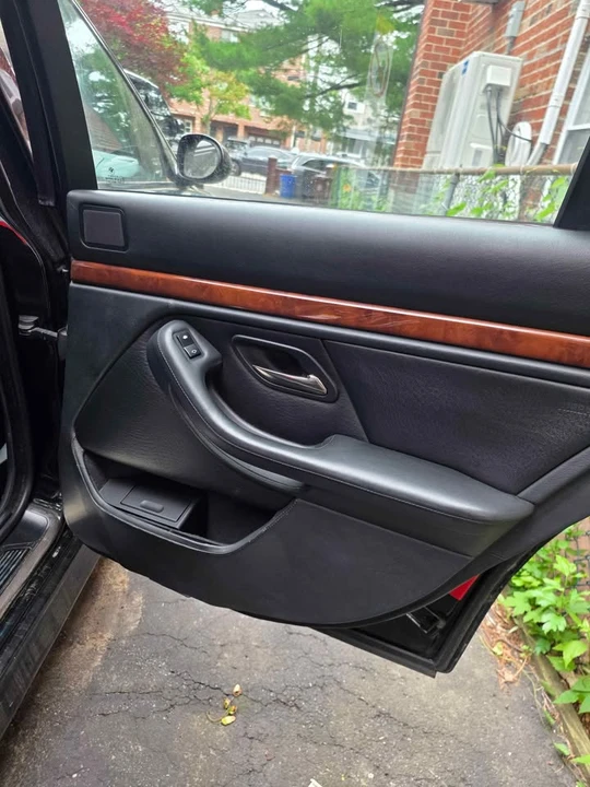 BMW E39 M5 - Image 7 of 10