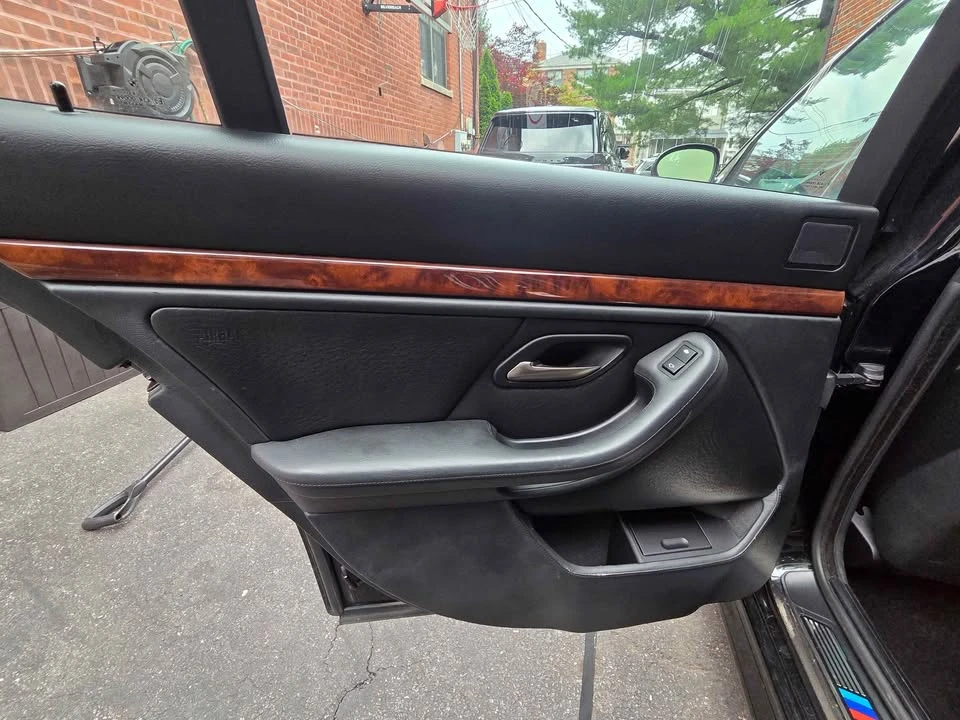 BMW E39 M5 - Image 5 of 10