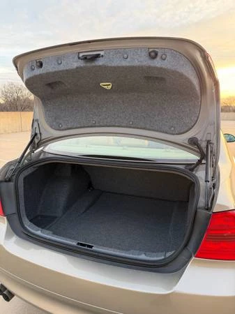 2007 BMW E90 3 Series Sedan - Image 10 of 13