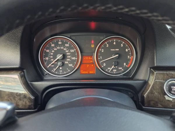 2009 BMW E90 3 Series Sedan - Image 12 of 18