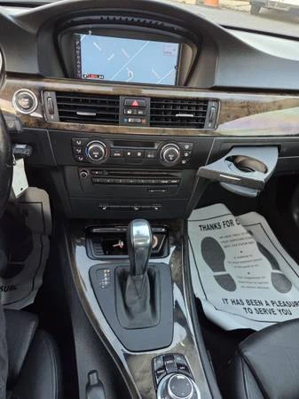 2009 BMW E90 3 Series Sedan - Image 14 of 18