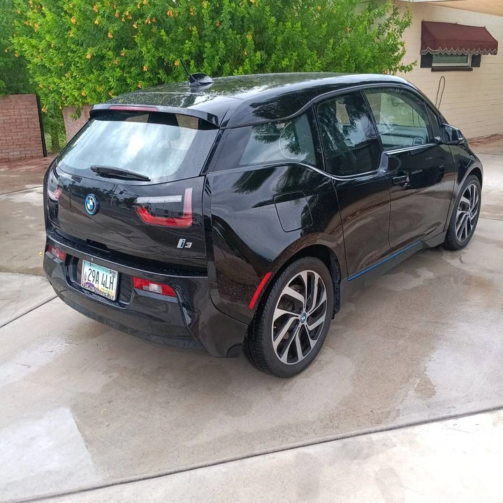 2017 BMW i3 - Image 4 of 17