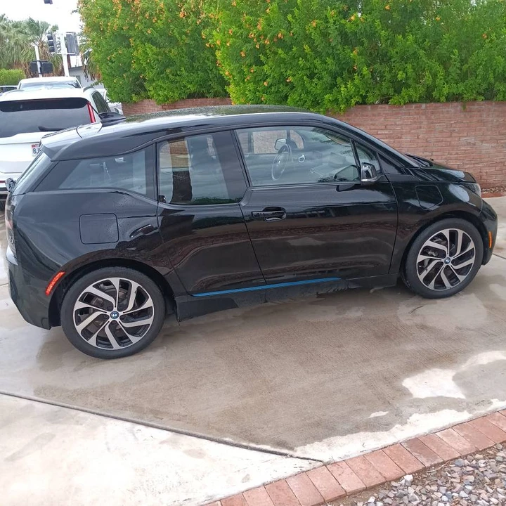 2017 BMW i3 - Image 5 of 17