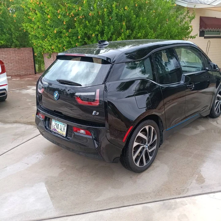 2017 BMW i3 - Image 6 of 17
