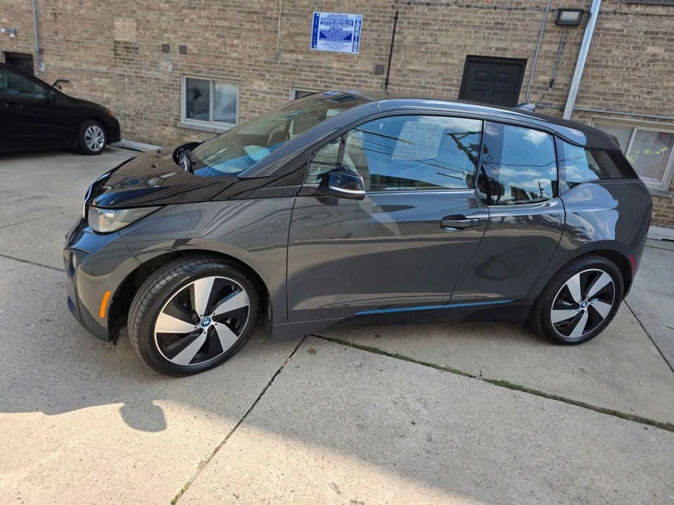 2015 BMW i3 - Image 5 of 9