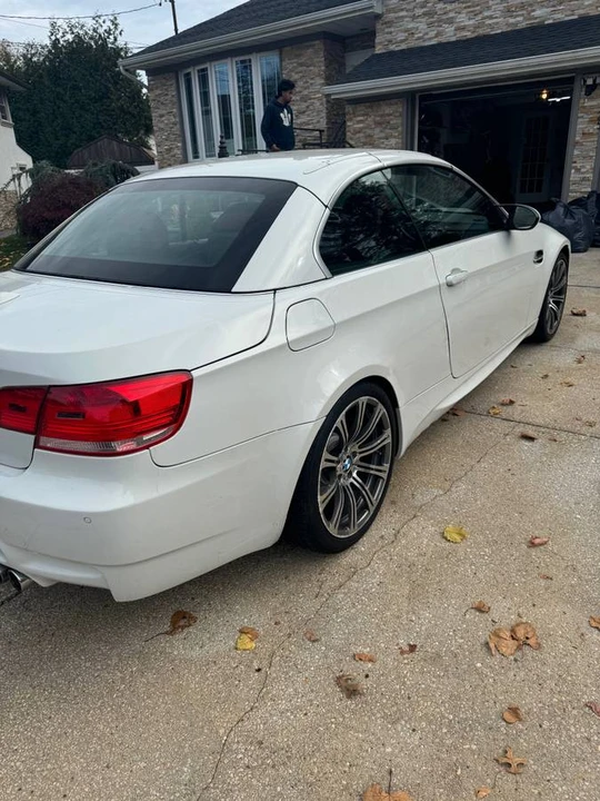 2009 BMW E90 M3 Sedan - Image 5 of 16