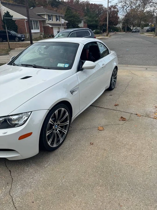 2009 BMW E90 M3 Sedan - Image 2 of 16