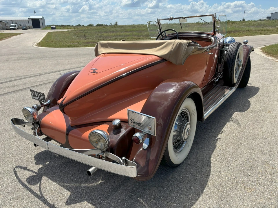 1931 Cadillac V-12 - Image 10 of 31