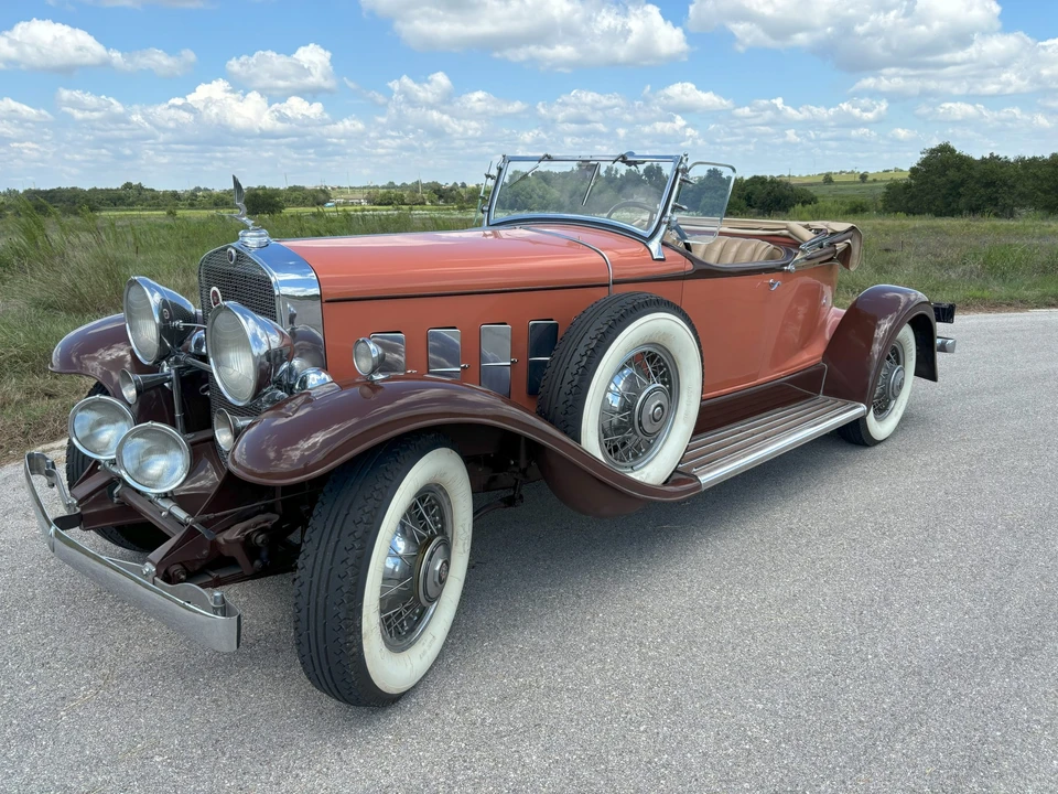 1931 Cadillac V-12 - Image 3 of 31