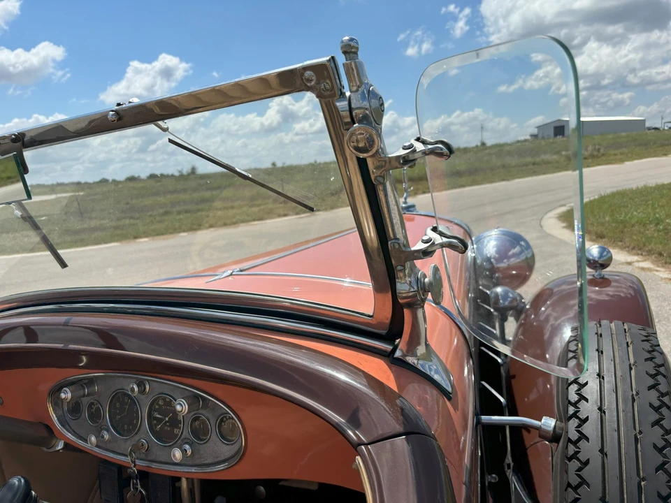 1931 Cadillac V-12 - Image 30 of 31