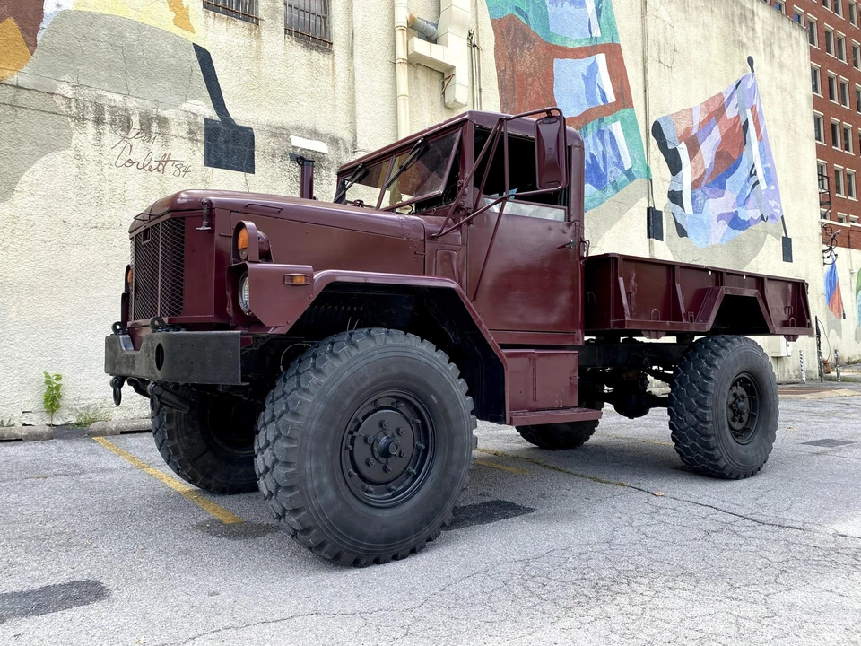 AM General - Image 6 of 31