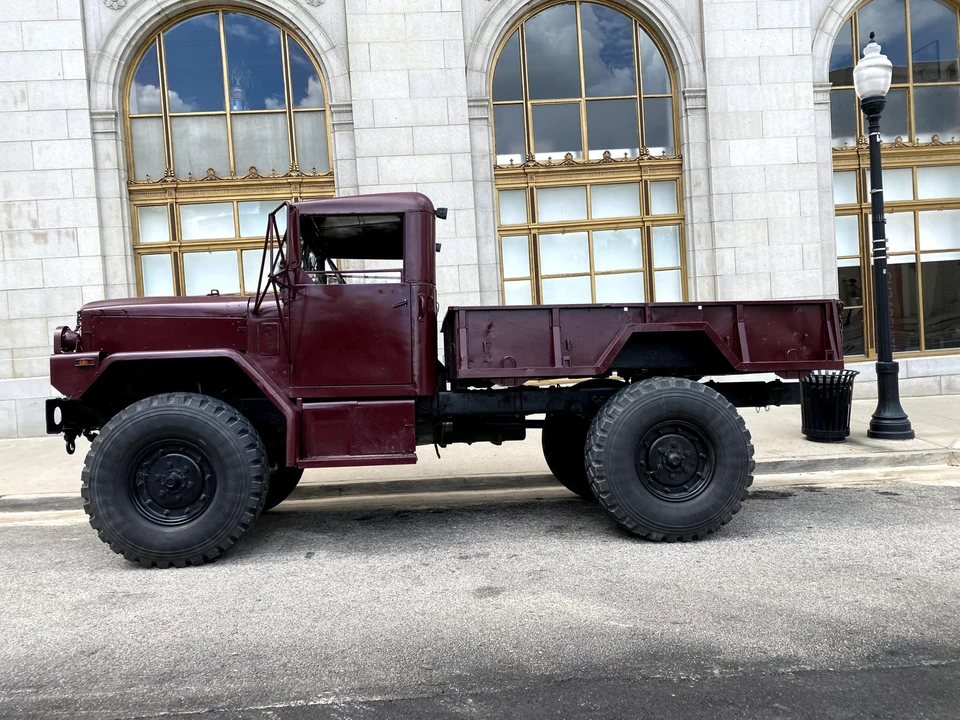 AM General - Image 11 of 31