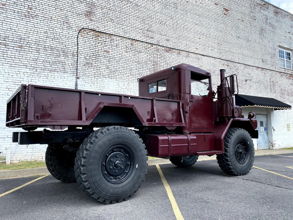AM General - Image 19 of 31