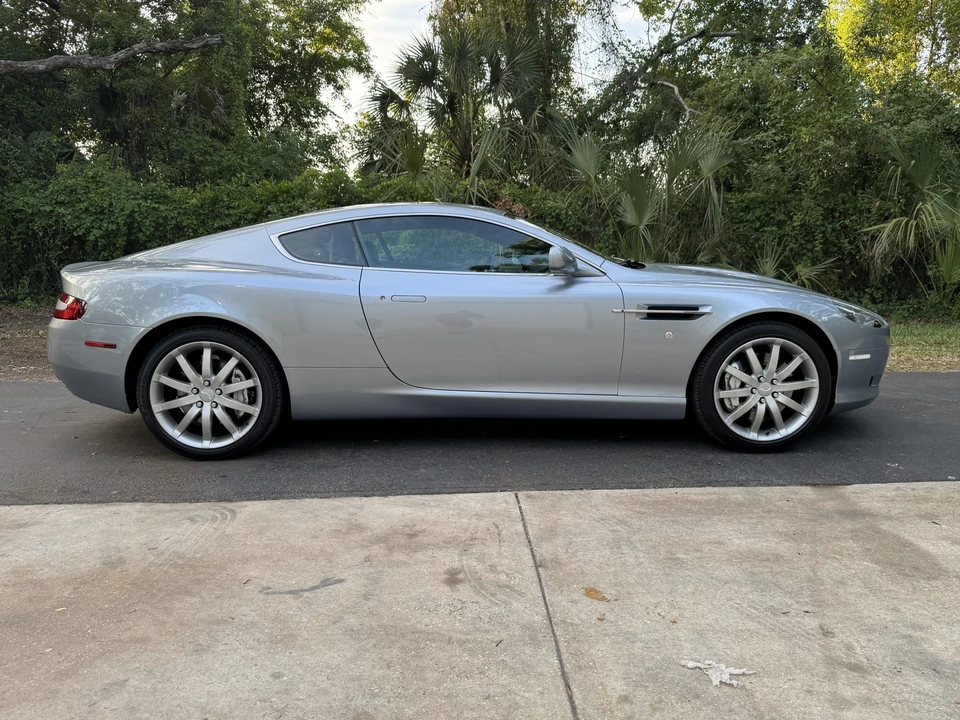 2006 Aston Martin DB9 - Image 25 of 31