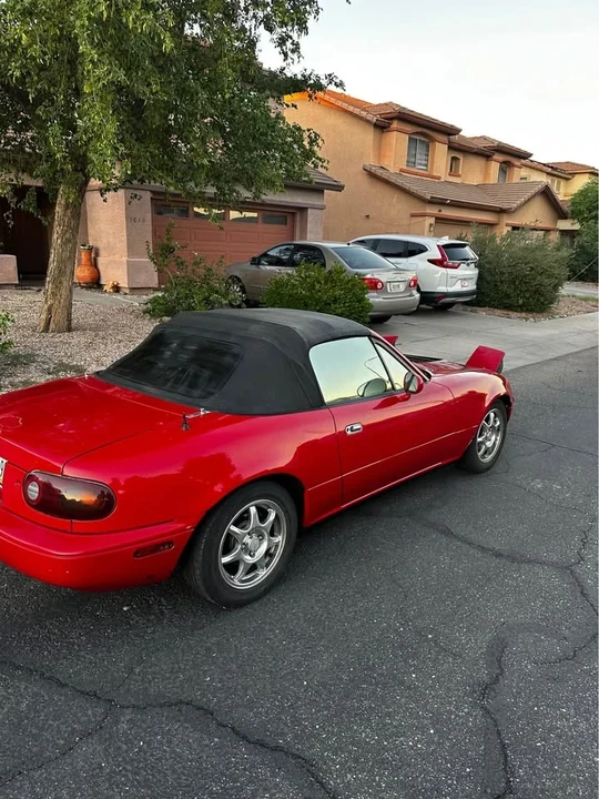 1990 Mazda NA MX-5 Miata - Image 4 of 10