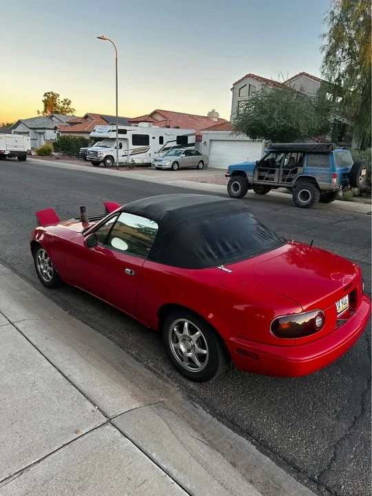 1990 Mazda NA MX-5 Miata - Image 3 of 10