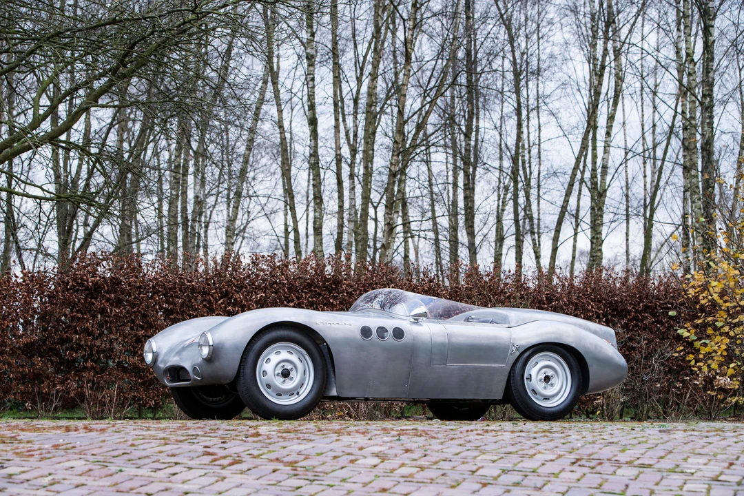 1500 Borgward Isabella - Image 9 of 20