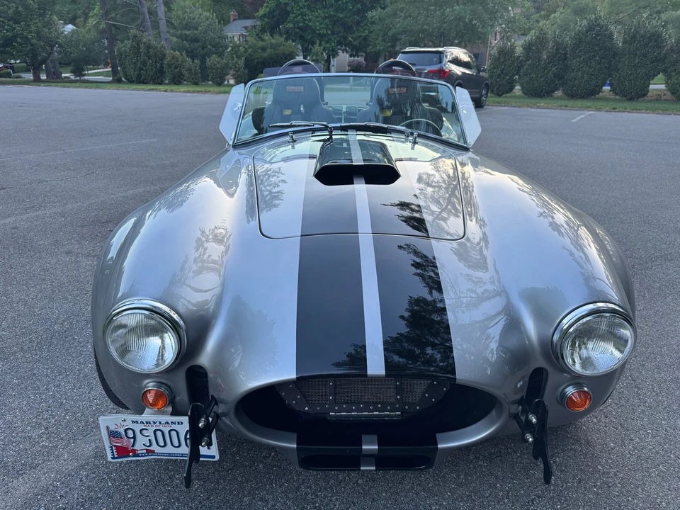 Shelby Cobra Replica - Image 14 of 31