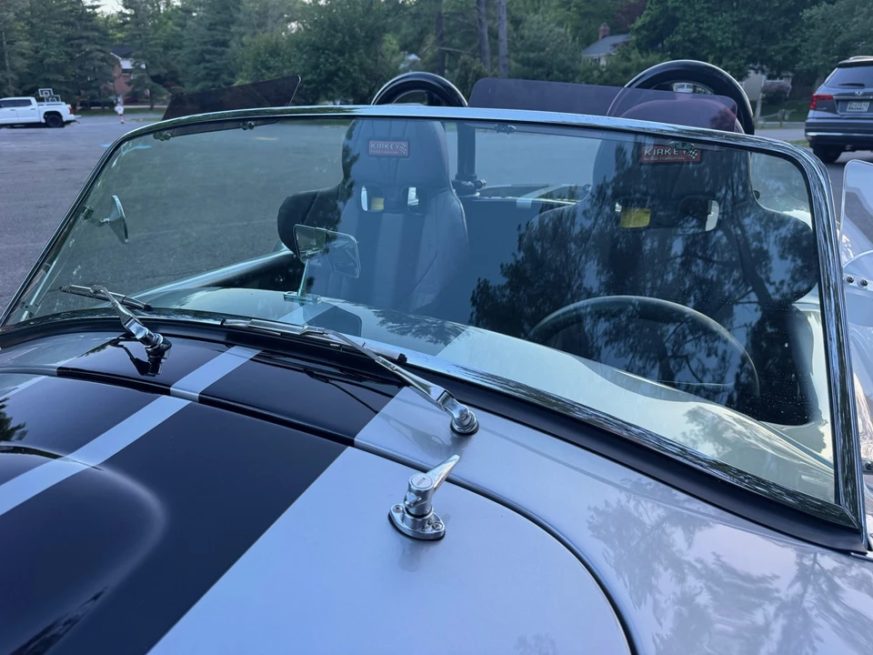 Shelby Cobra Replica - Image 18 of 31