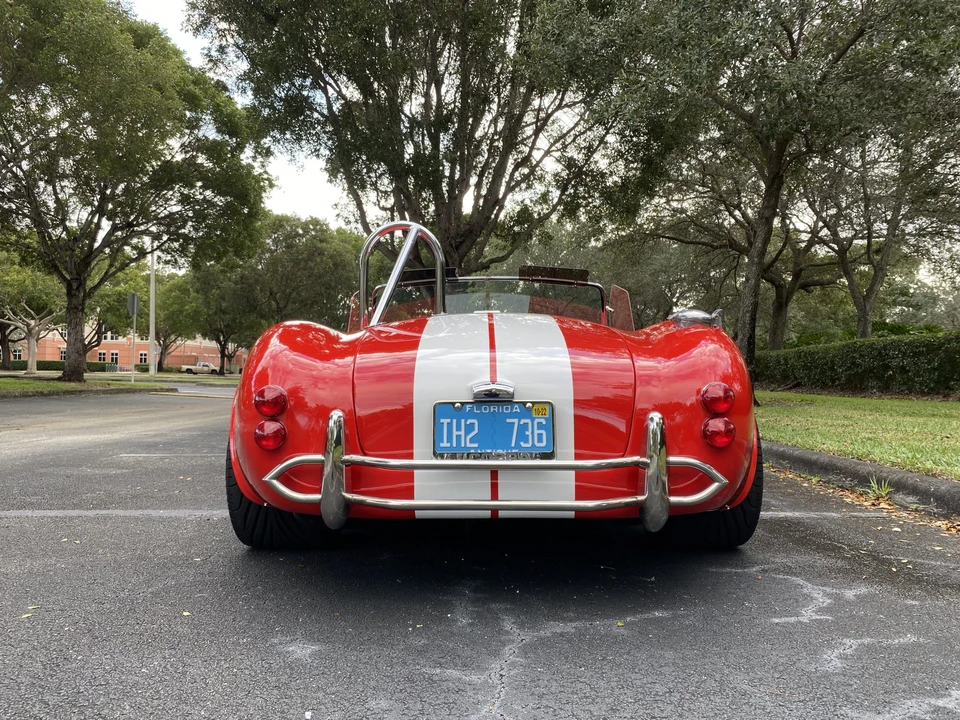 Shelby Cobra Replica - Image 5 of 31