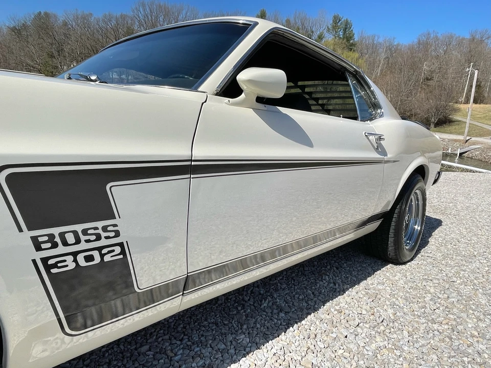 1969 Ford Mustang Boss 302 1st Gen - Image 27 of 31