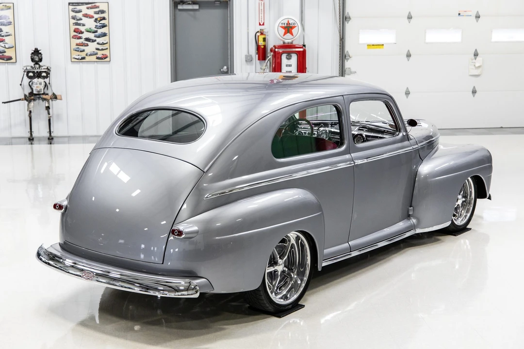 1947 Ford Standard & Deluxe & Super Deluxe - Image 3 of 31