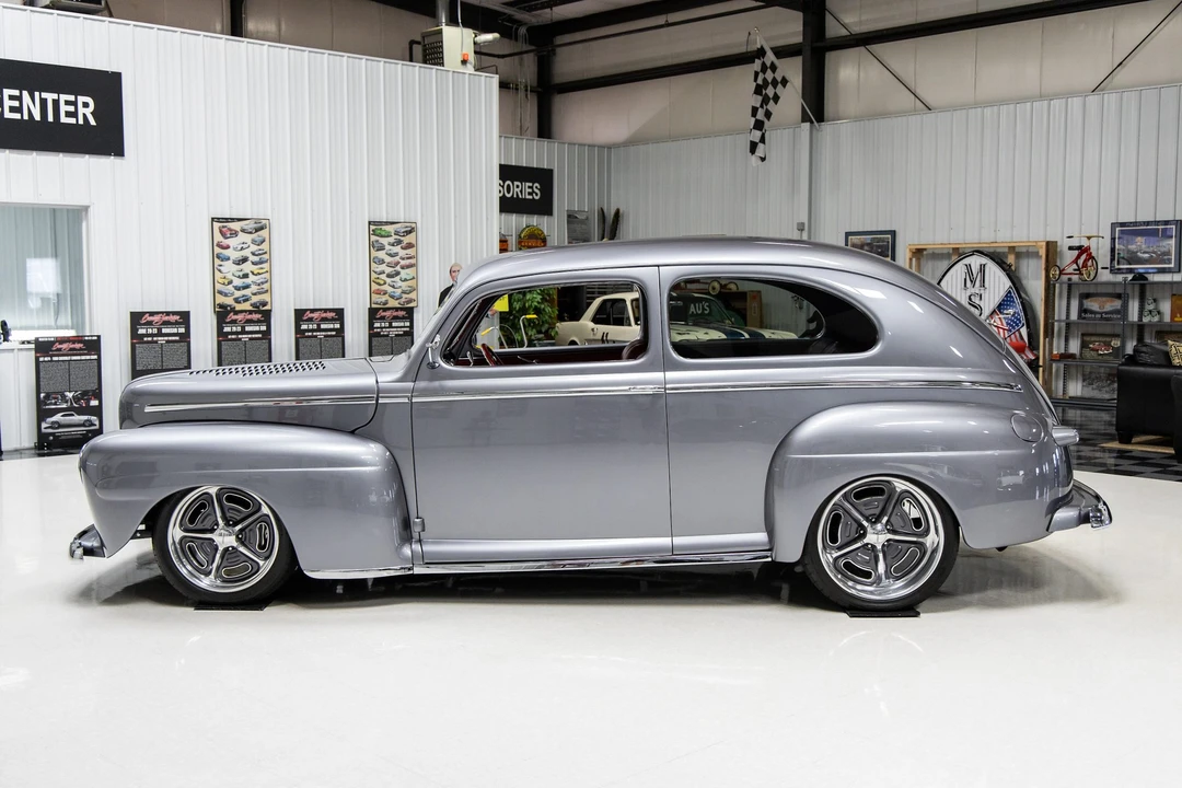 1947 Ford Standard & Deluxe & Super Deluxe - Image 27 of 31