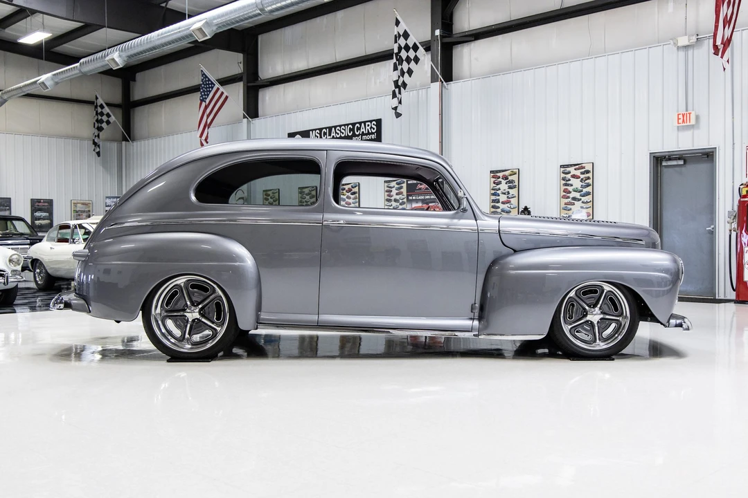 1947 Ford Standard & Deluxe & Super Deluxe - Image 30 of 31